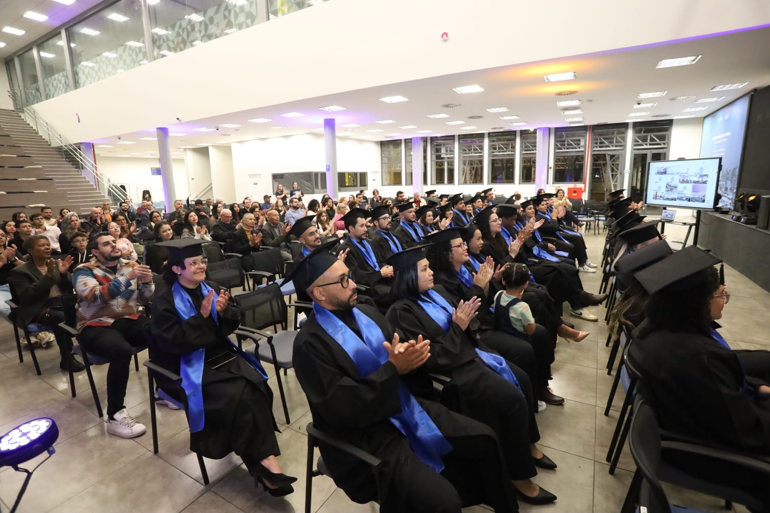 Colação de grau da Univesp celebra formação de 37 alunos do Polo Santo André Cata Preta - foto 6