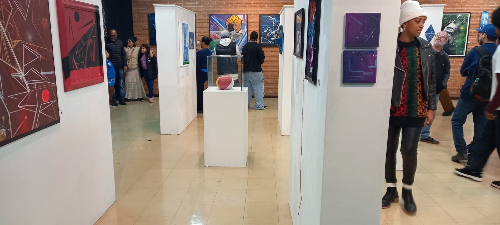 Cultura prorroga até segunda-feira prazo de inscrições para 2º Salão de Artes Plásticas - foto 2