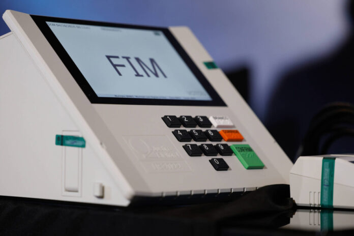 É razoável esperar maior taxa de reeleição em 2026