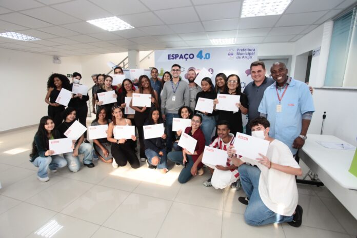 Escola 4.0 abre mais de 60 vagas para cursos de tecnologia em Arujá - foto 1