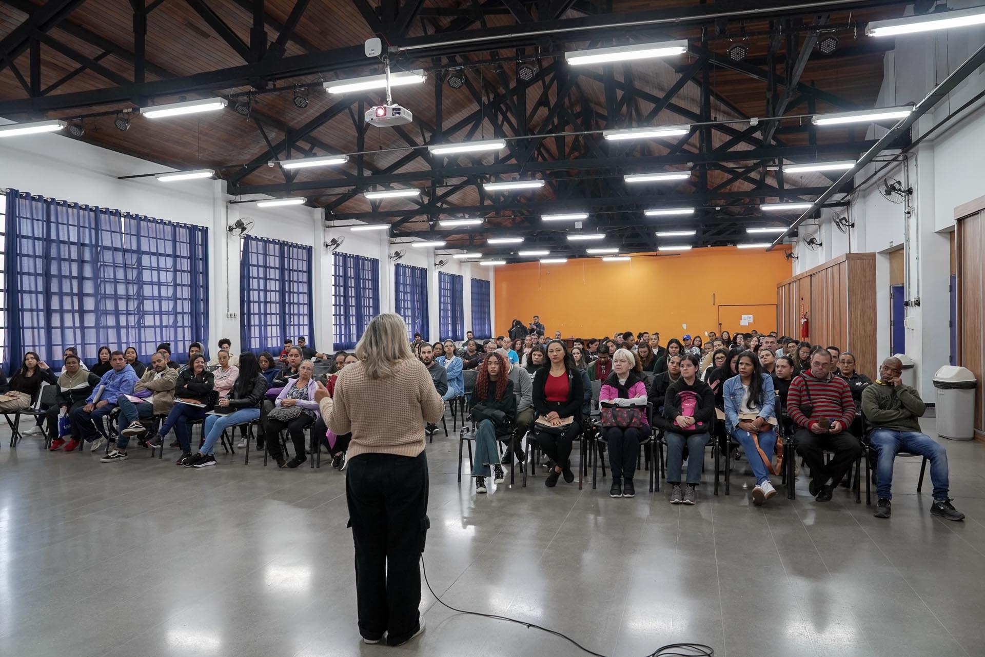 Mutirão de empregos no Adamastor fecha o mês com mais de 300 oportunidades em Guarulhos - foto 4