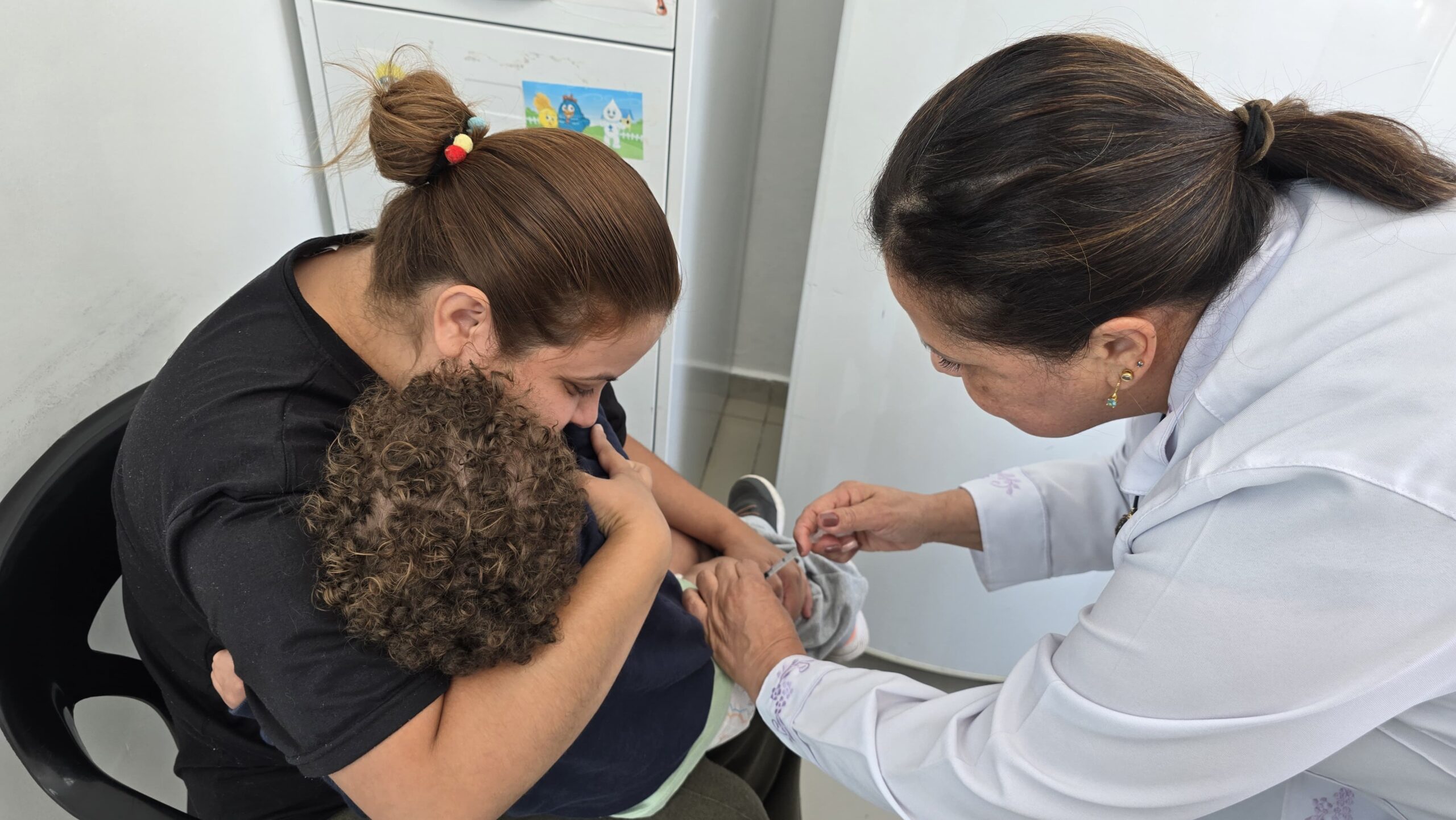 Poá aplica mais de 1,2 mil doses durante Dia D de Multivacinação - foto 2