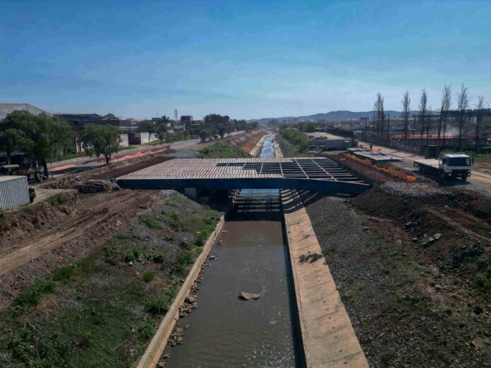 Prefeitura avança com obras de nova ponte e avenida na região do Bonsucesso - foto 1