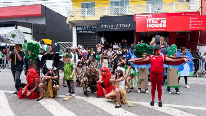 ​Prefeitura de Arujá promove Desfile Ecológico visando a conscientização ambiental - foto 1