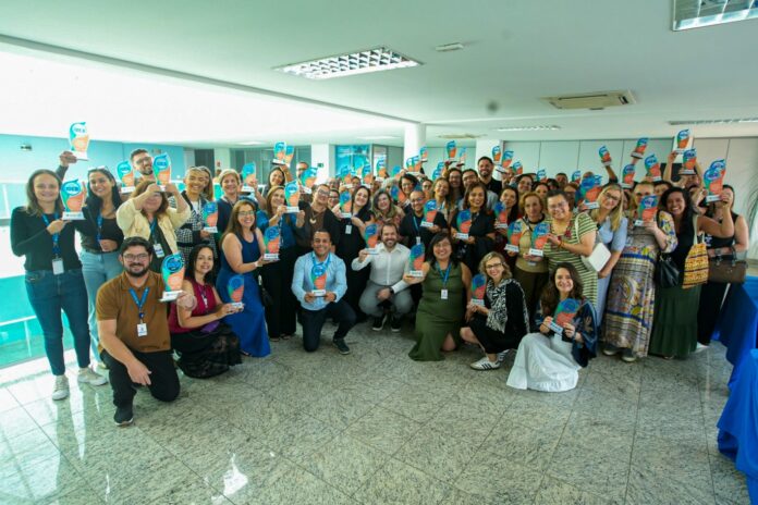 Prefeitura de Guarulhos homenageia escolas que tiveram avanço na nota do Ideb - foto 1