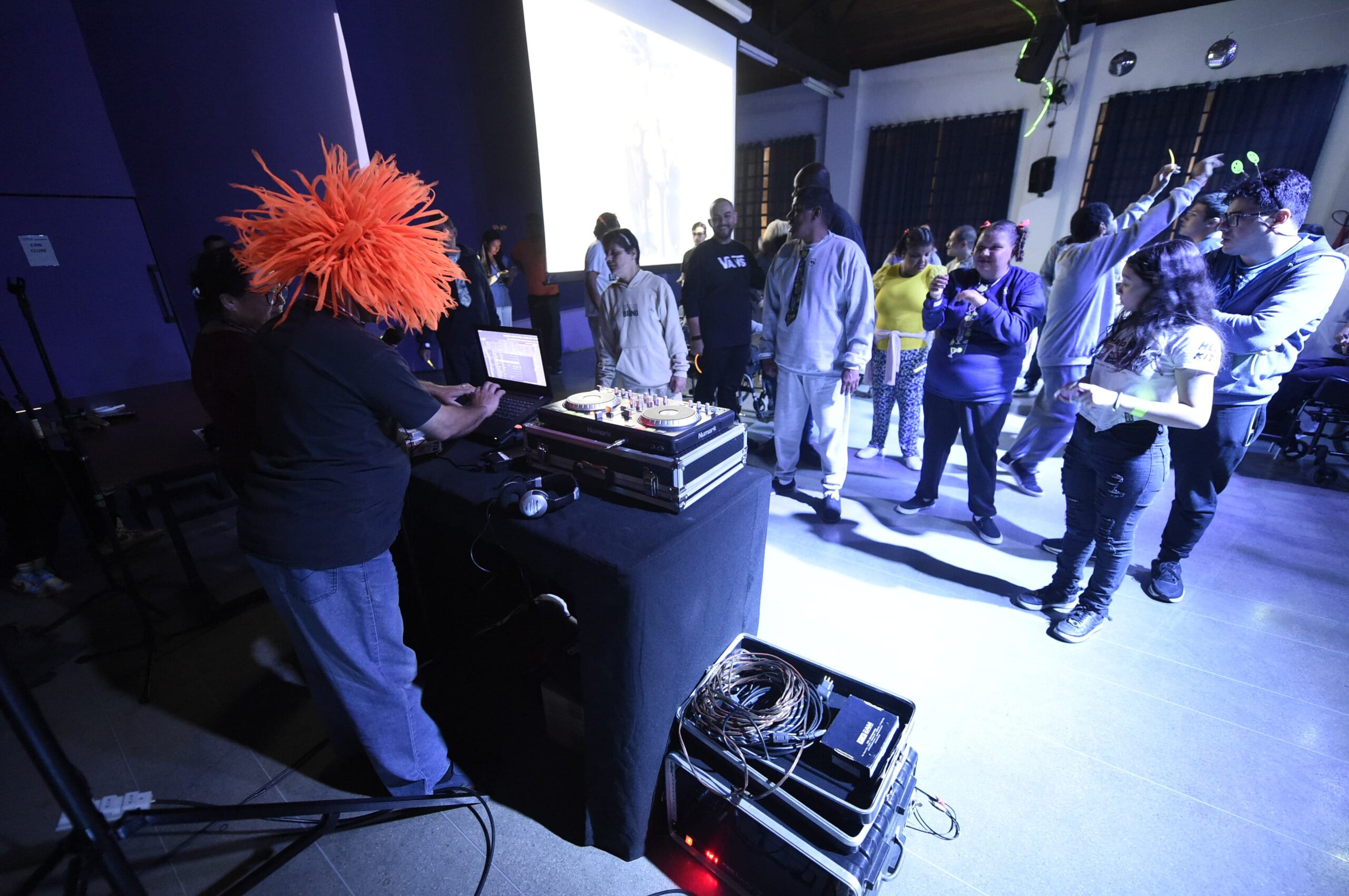 Prefeitura recebe inscrições de pessoas com deficiência visual para workshop de discotecagem - foto 2