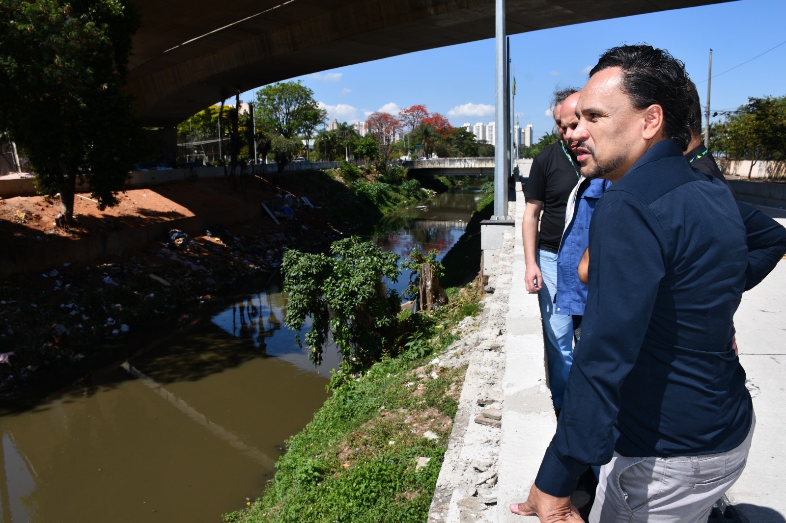Santo André realiza obras para recuperar margem do Ribeirão dos Meninos - foto 7