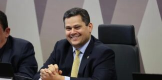 Alcolumbre diz que Senado vota fim da escala 6×1 após as eleições