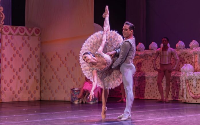 Ana Botafogo participa de evento especial de dança no Teatro Municipal de Santo André