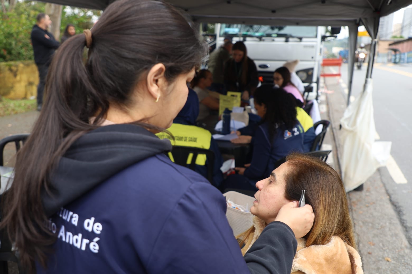 Caminhão da Saúde leva atendimentos para perto de instituições atendidas pelo Fundo Social - foto 10
