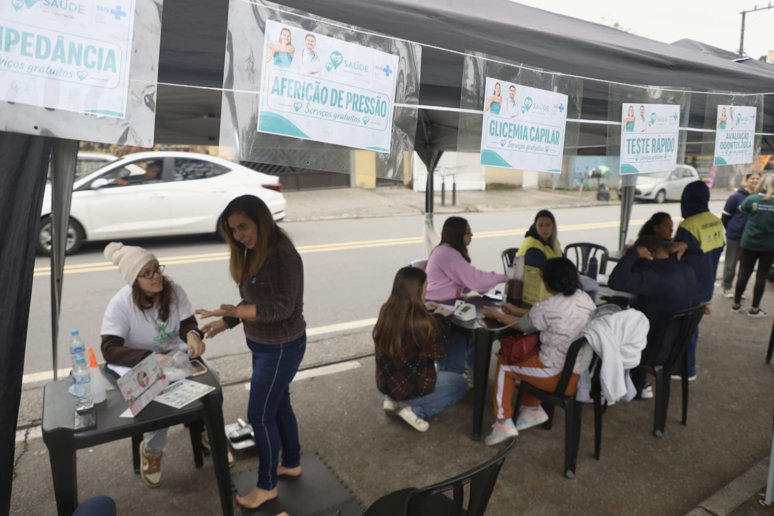 Caminhão da Saúde leva atendimentos para perto de instituições atendidas pelo Fundo Social - foto 2