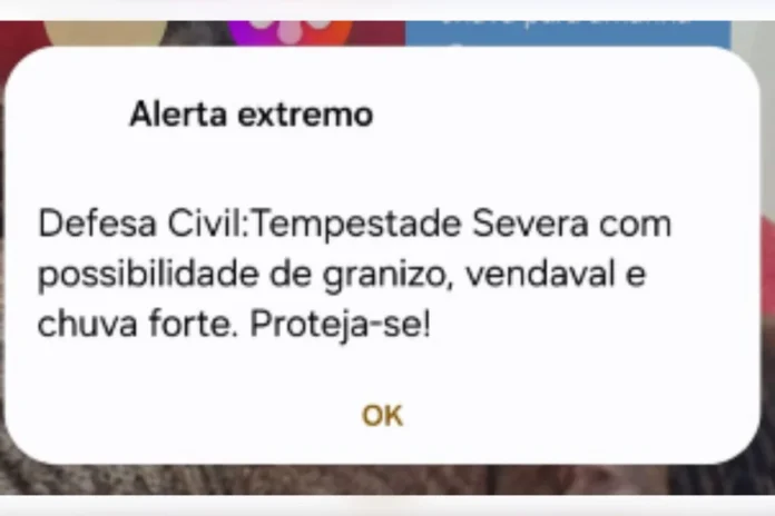 Defesa Civil explica motivo de moradores de BH receberem alertas seguidos de tempestade