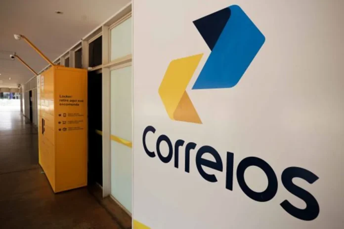 Funcionários dos Correios em São Paulo aprovam fim de greve após duas semanas