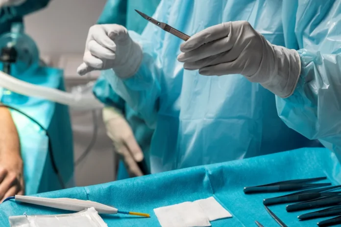 Japão realiza cirurgia pioneira com células-tronco para tratar insuficiência cardíaca severa