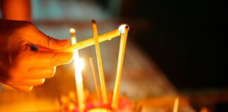 Mulher acusada de desviar R$ 17 milhões alega coação de clínica espiritual