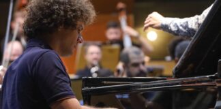 Orquestra Sinfônica de Santo André apresenta Festival Tchaikovsky com participação do pianista Fabio Martino