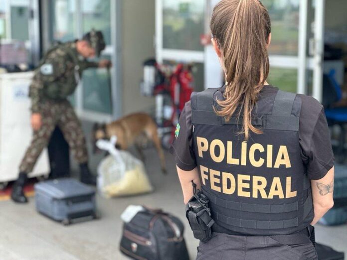 PF prende quatro suspeitos e resgata vítimas de tráfico humano em Guarulhos
