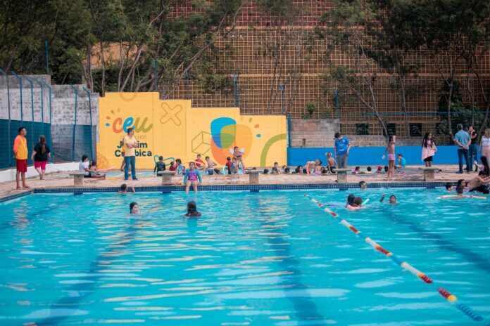 Piscinas dos CEUs de Guarulhos são liberadas para a população aos fins de semana