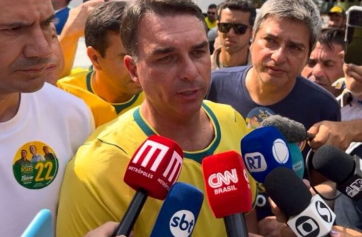 PT vê efeito da crise no STF e busca reação após Flávio passar Lula em MG