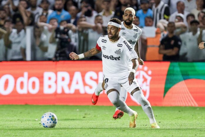Saiba quantos jogos Neymar pode desfalcar o Santos após nova lesão