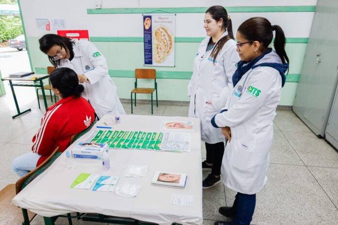 Saúde Itinerante registra quase 280 atendimentos a moradores da Fazenda Aya em Suzano