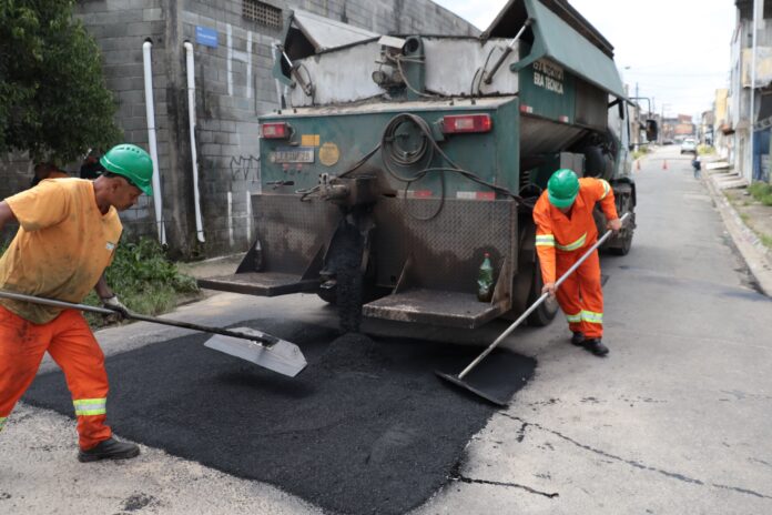 Suzano registra alta de 177% no alcance da Operação Tapa-Buraco em 2026