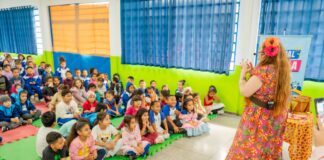 Bienal do Livro de Guarulhos leva contação de histórias para escolas municipais