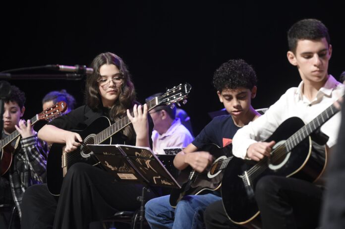 Conservatório Municipal de Guarulhos abre seleção para 24 cursos profissionalizantes gratuitos de música