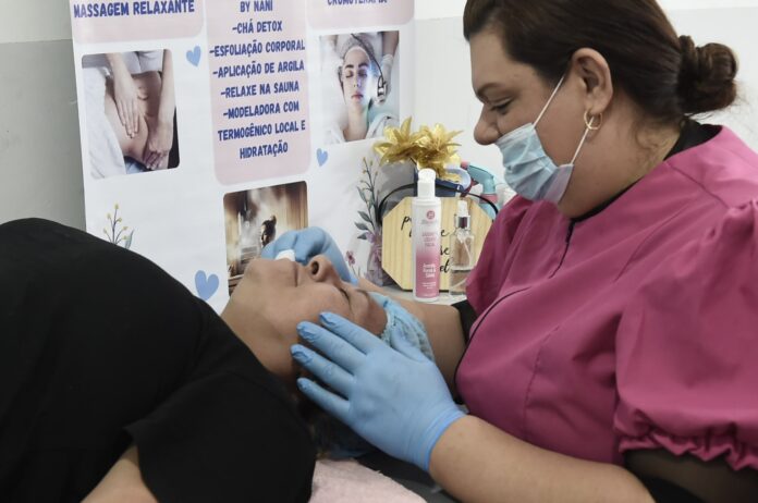 Guarulhos abre vagas para ação de autocuidado e beleza voltada a mulheres com deficiência