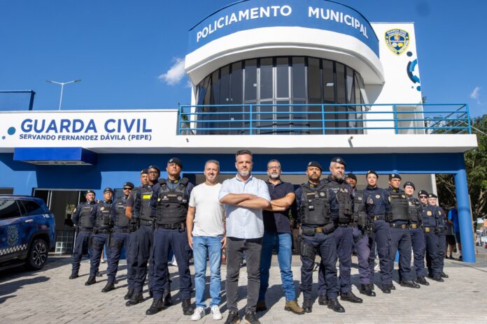 Itaquaquecetuba consolida reformas administrativas e amplia benefícios para servidores municipais