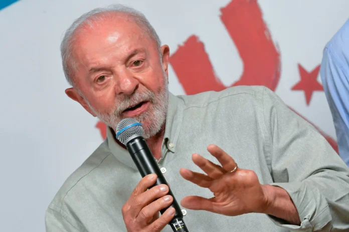 Líder da missão da OEA no Brasil celebrou soltura de Lula em 2019