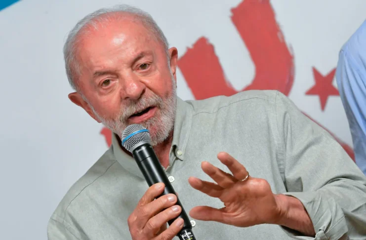 Líder da missão da OEA no Brasil celebrou soltura de Lula em 2019