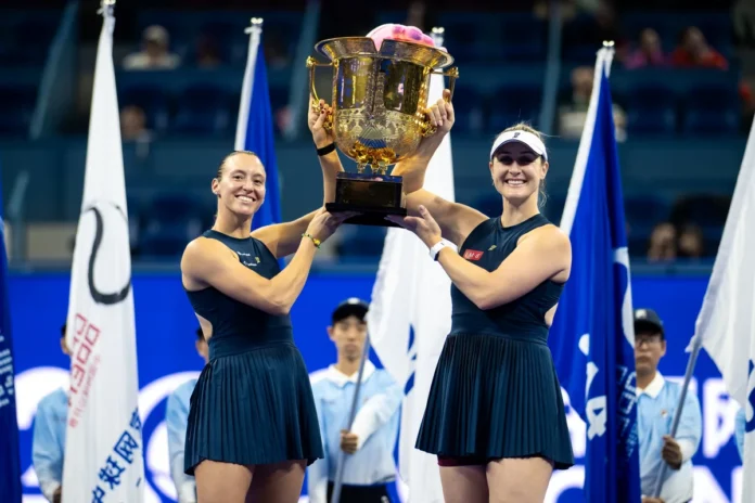 Luisa Stefani e Gabriela Dabrowski vencem WTA 1000 de Pequim