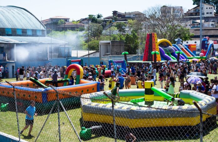 ​Prefeitura de Arujá promove grande festa do Dia das Crianças no Estádio Armando Maiolino - foto 1