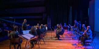 Teatro Adamastor recebe apresentações gratuitas de corais e bandas nesta sexta-feira