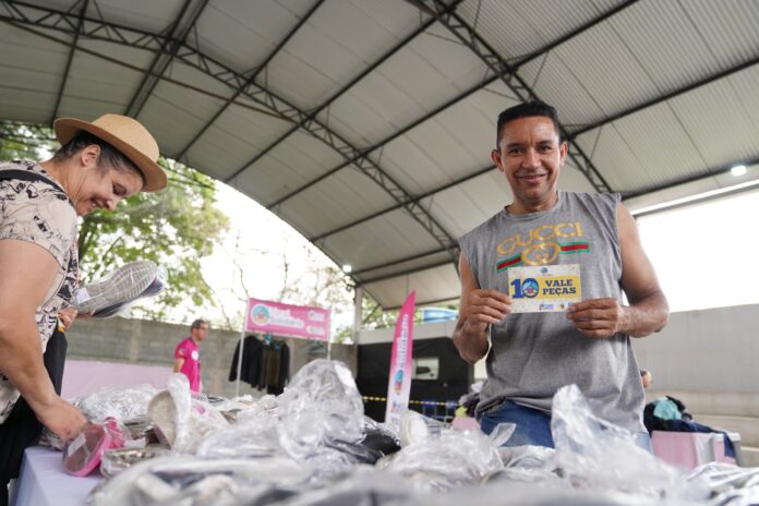 Varal Solidário oferece doação de roupas e calçados no Jardim Palmira nesta quarta-feira