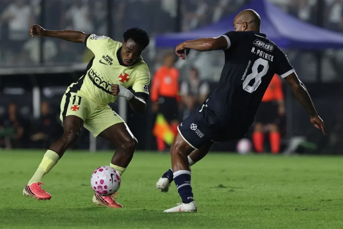 Vasco e Remo empatam sem gols em São Januário na abertura da 30ª rodada